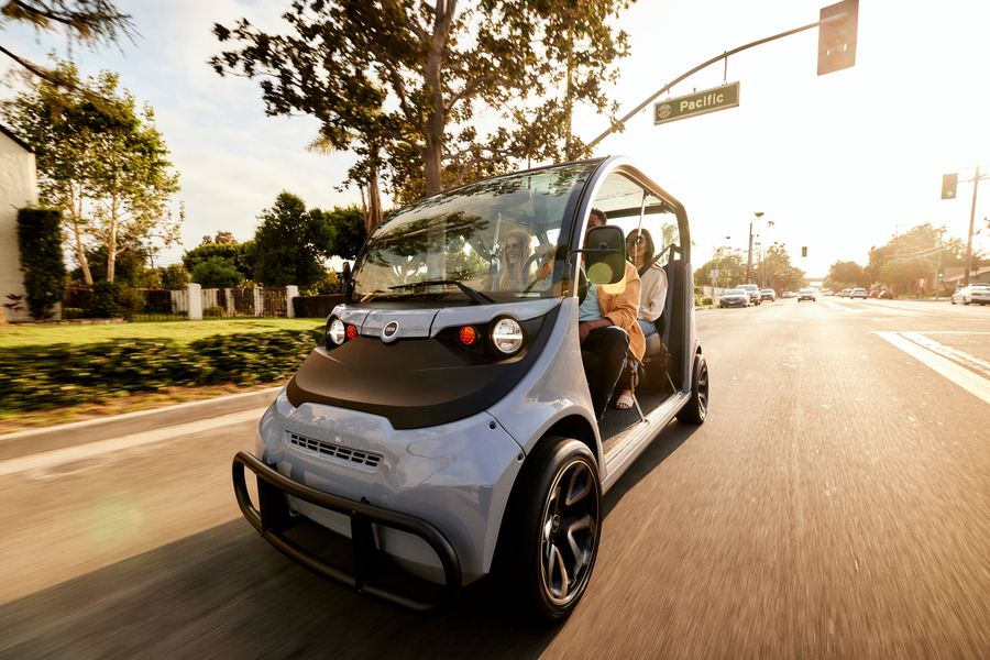 Polaris GEM e4 4-passenger street-legal LSV. Image courtesy Polaris GEM.