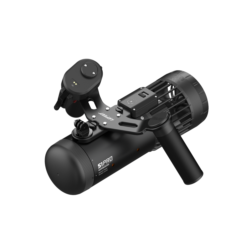 LeFeet S1 Pro compact modular underwater scooter, product view. Image via LeFeet.
